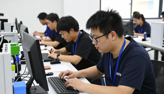技术培训等帮助用户创造更多价值